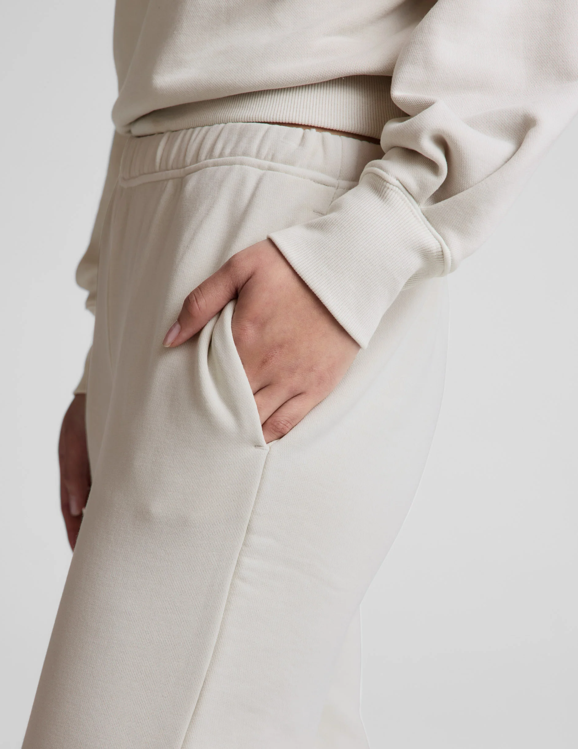 Fade Out Mid-Rise Sweatpant - Image 5