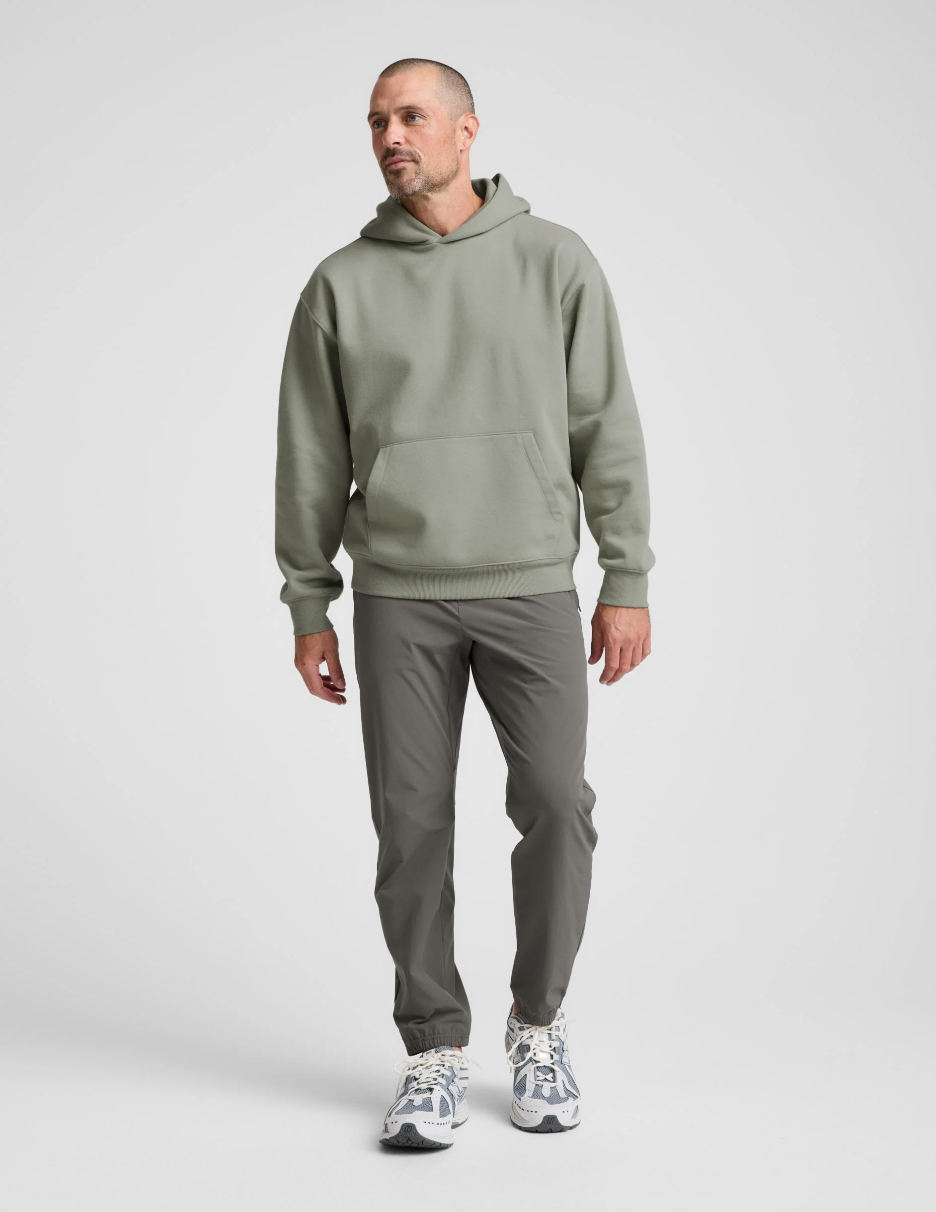 LuxeFleece Classic Men's Hoodie - Image 3
