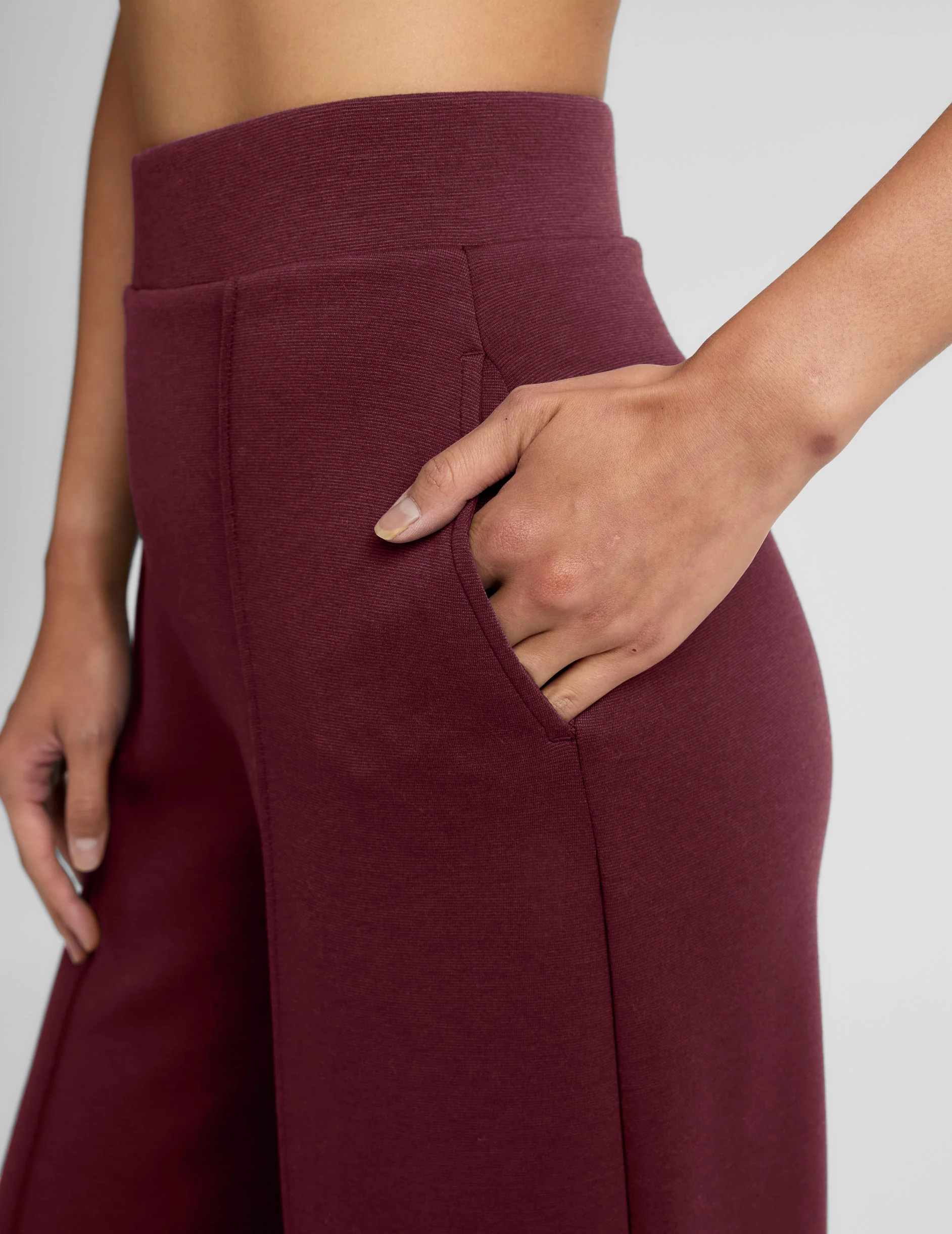 SoftSpring Wide Leg Pant 31" - Image 2