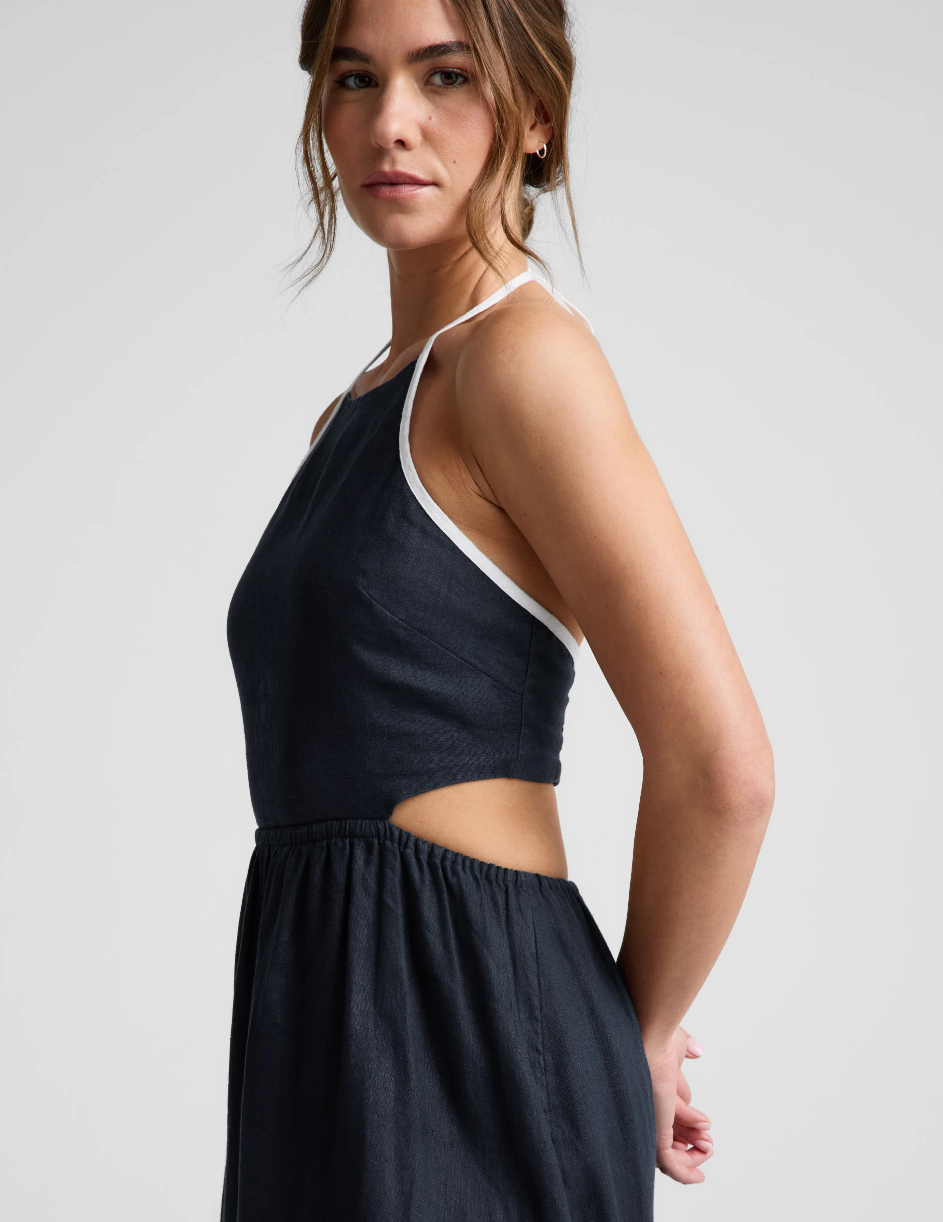 SoftWash Linen Halter Dress - Image 3