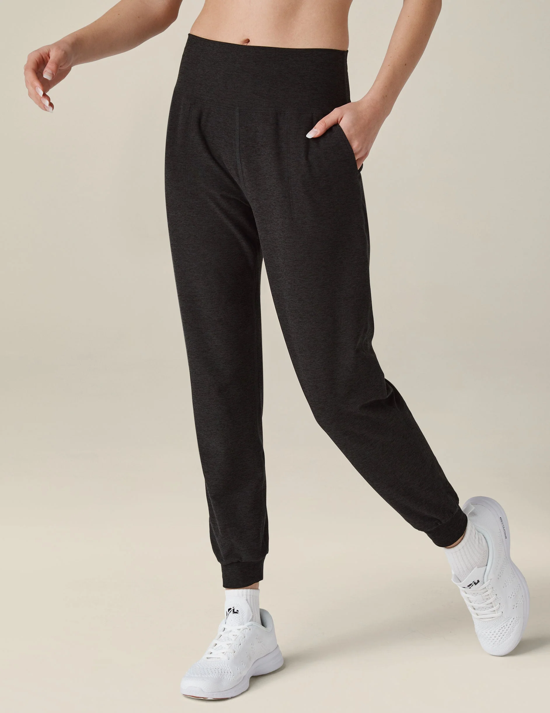 Spacedye Midi Jogger - Image 10